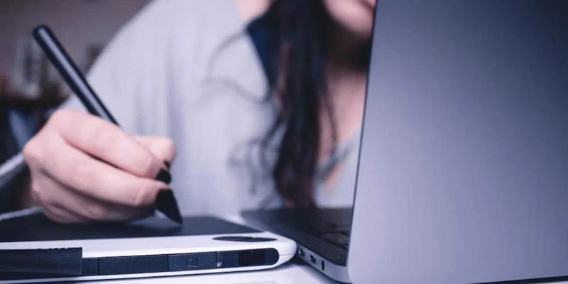 Comment réaliser son BTS Banque à distance en 1 an ?